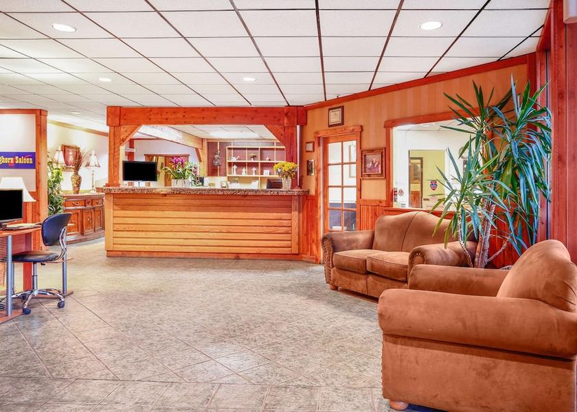 Montana Helena Lobby