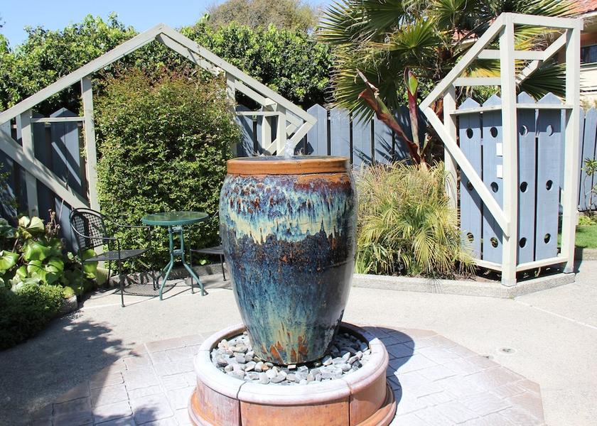 California Aptos Fountain