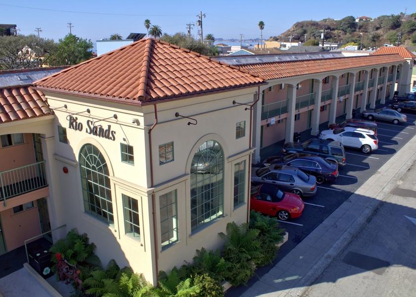 California Aptos Exterior Detail