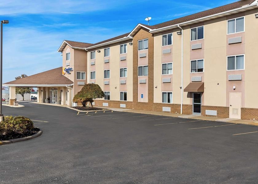 Ohio Painesville Exterior Detail