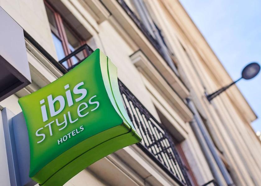 Pays de la Loire Nantes Exterior Detail