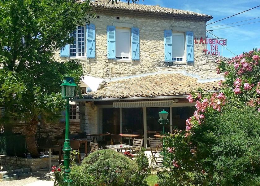 Occitanie Tavel Facade