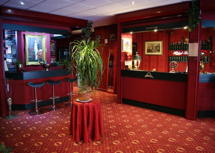 Normandy Rouen Lobby