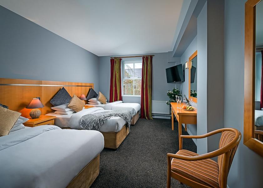 Clare (county) Ennis Room