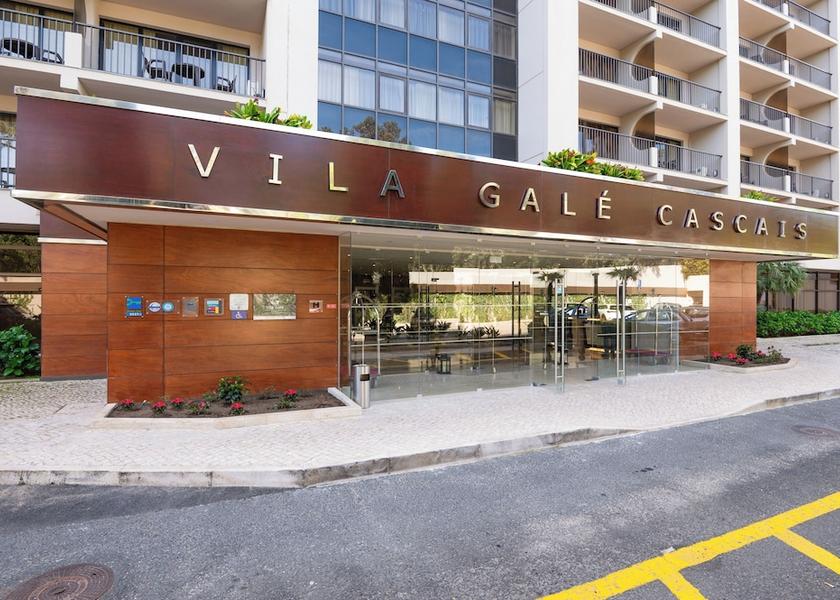  Cascais Hallway