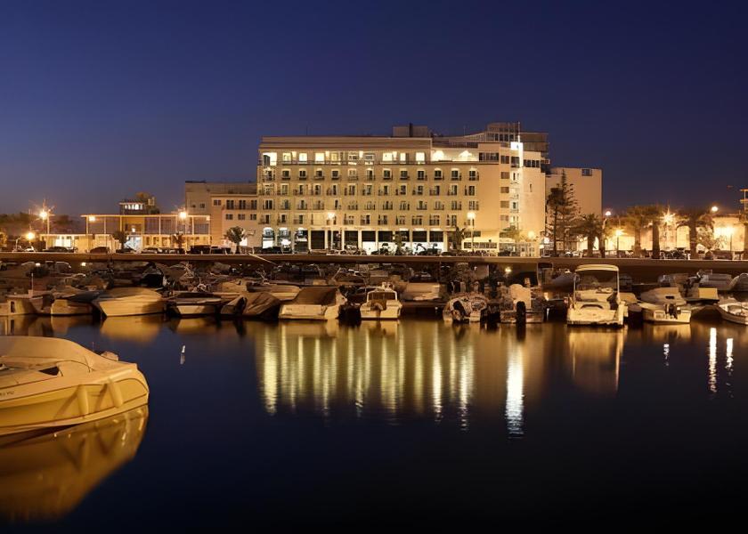 Faro Faro Hotel Exterior