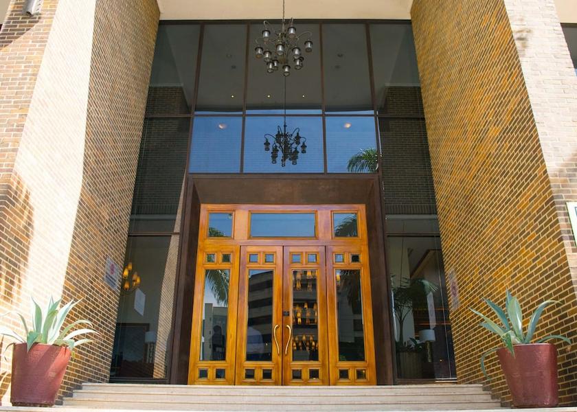 Vargas Caracas Exterior Detail