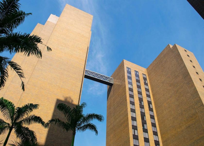 Vargas Caracas Facade