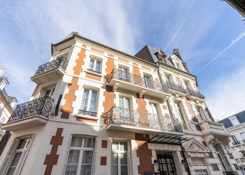 Normandy Trouville-sur-Mer Front of property