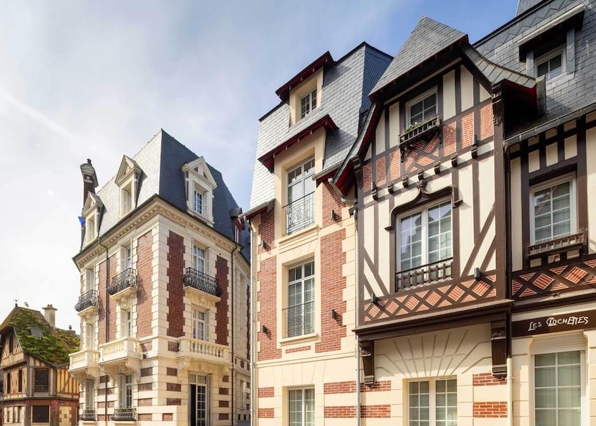 Normandy Trouville-sur-Mer Front of property