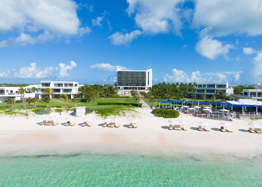  Rendezvous Bay Exterior
