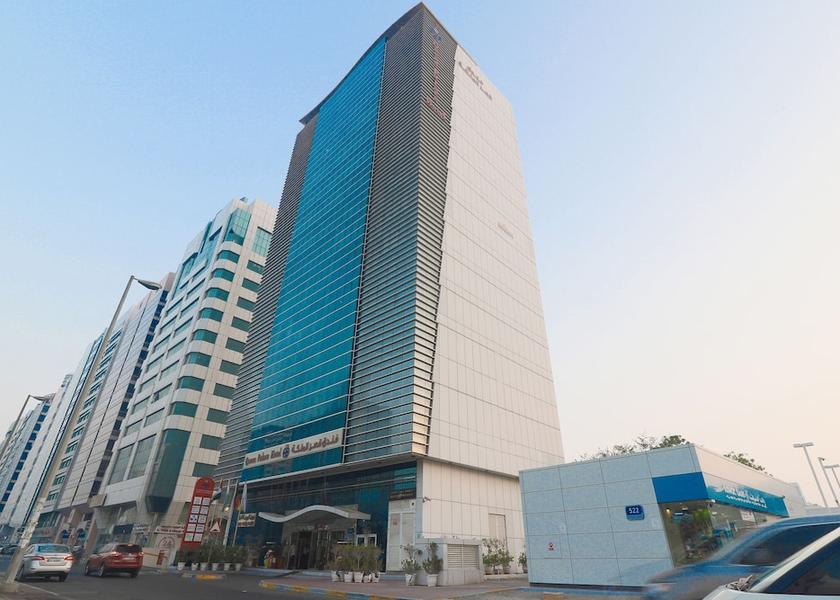 Abu Dhabi Abu Dhabi Facade