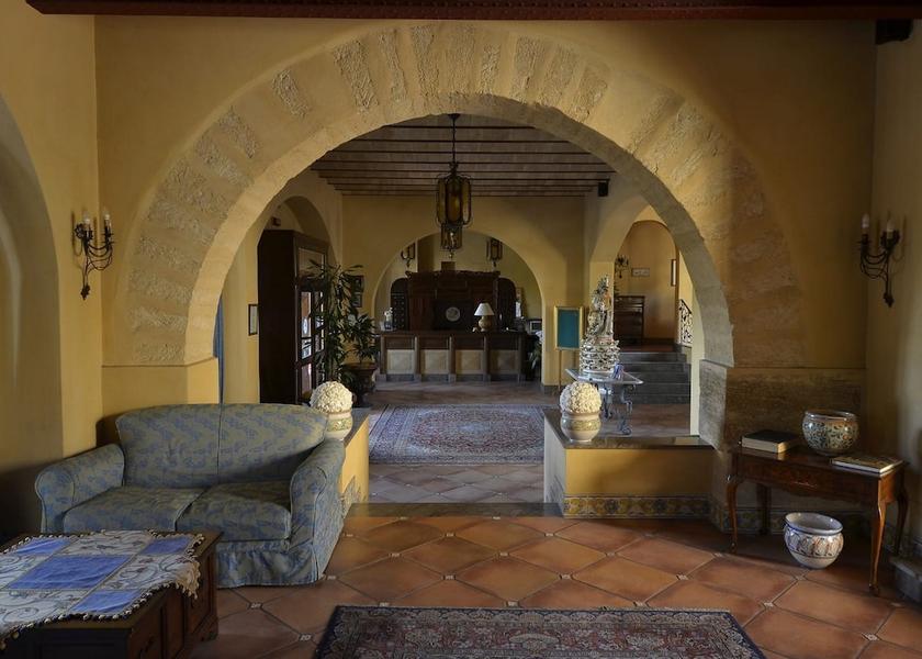 Sicily Monreale Lobby