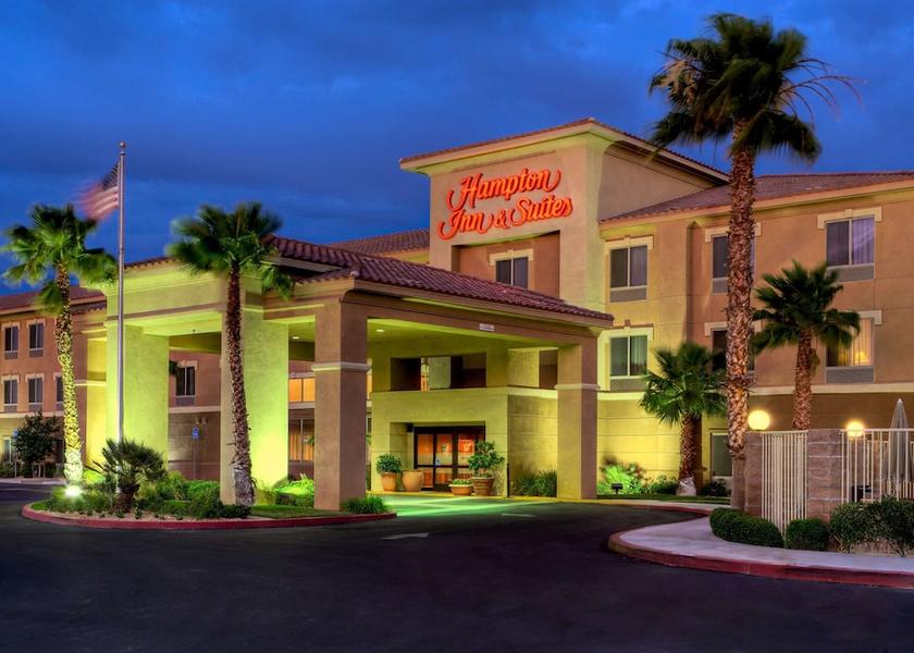 California Palmdale Exterior Detail