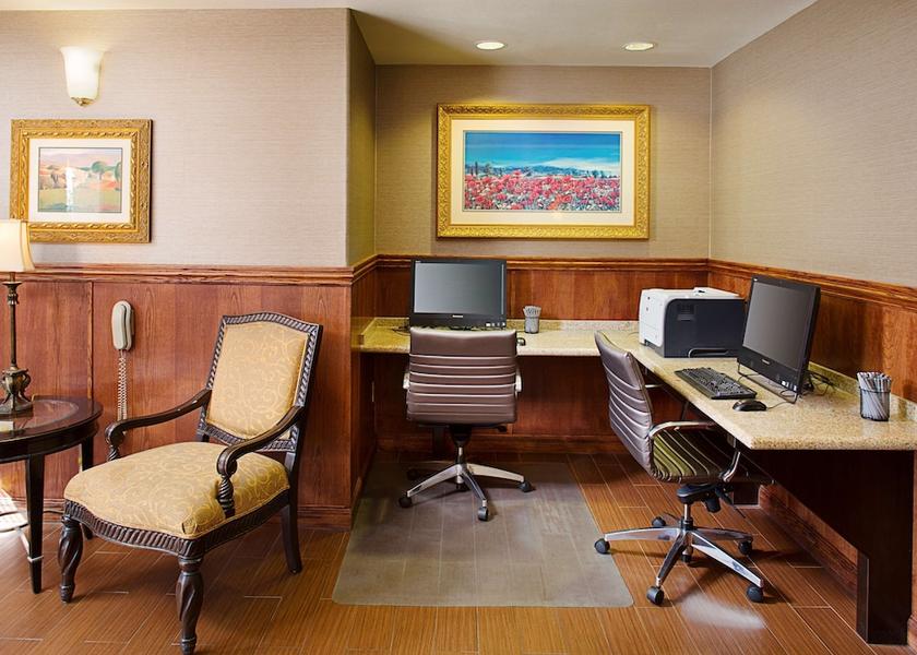 California Palmdale Business Centre