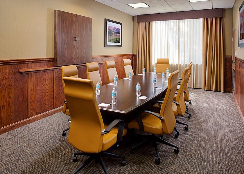 California Palmdale Meeting Room