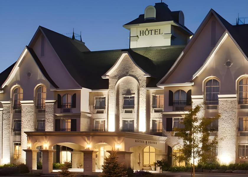 Quebec Bromont Hotel Exterior