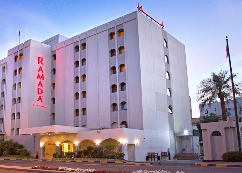  Manama Exterior Detail