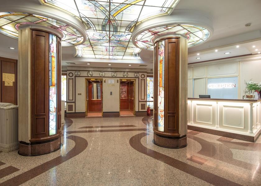  Sofia Interior Entrance