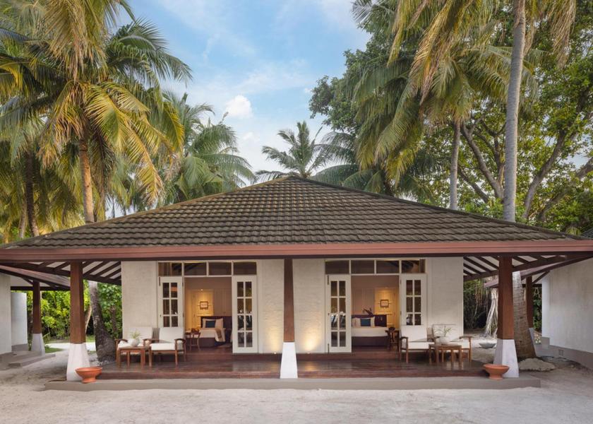 Raa Atoll Meedhupparu Hotel Exterior