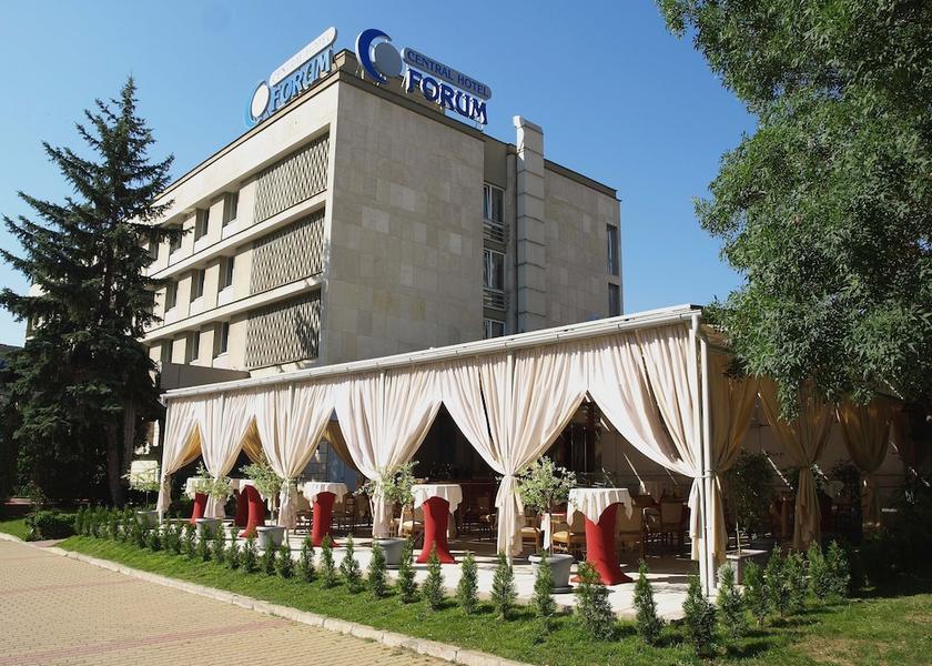  Sofia Outdoor Wedding Area