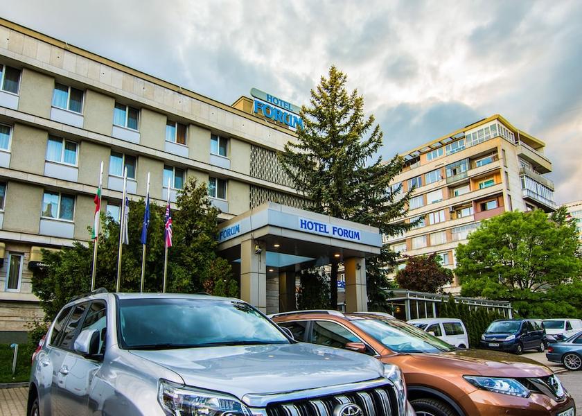  Sofia Exterior Detail