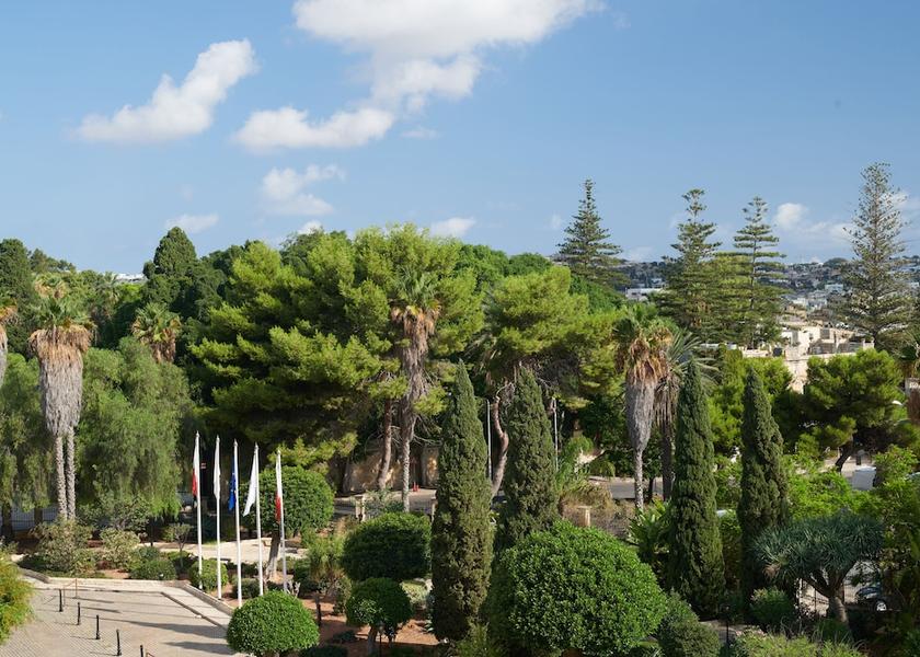  Attard Garden
