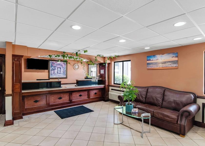 Connecticut Torrington Lobby