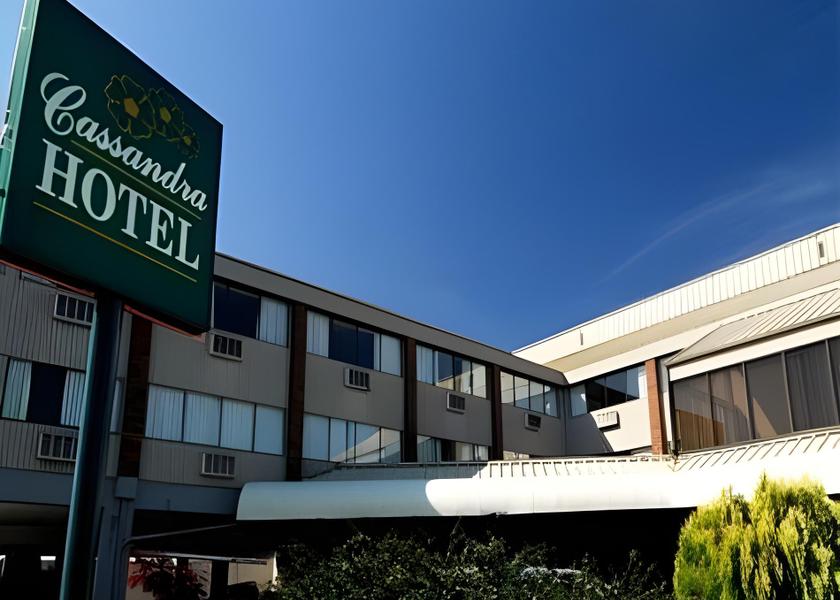 British Columbia Vancouver Hotel Exterior