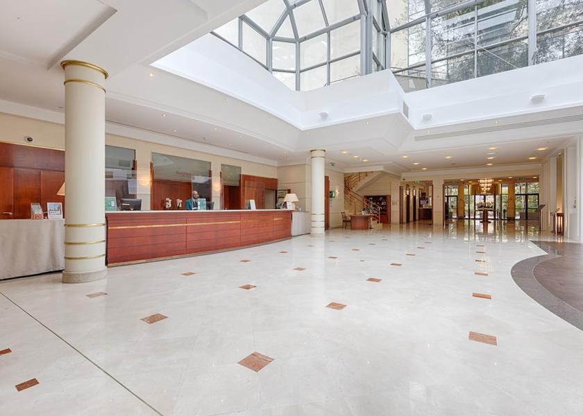 Ile-de-France Levallois-Perret Reception