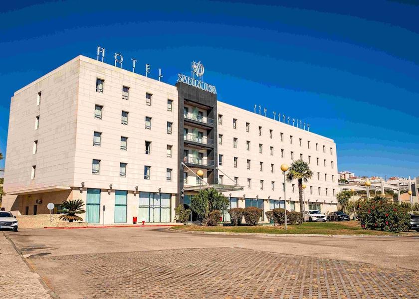  Loures Front of property
