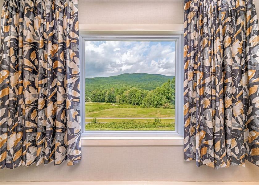 New Hampshire Gorham Room