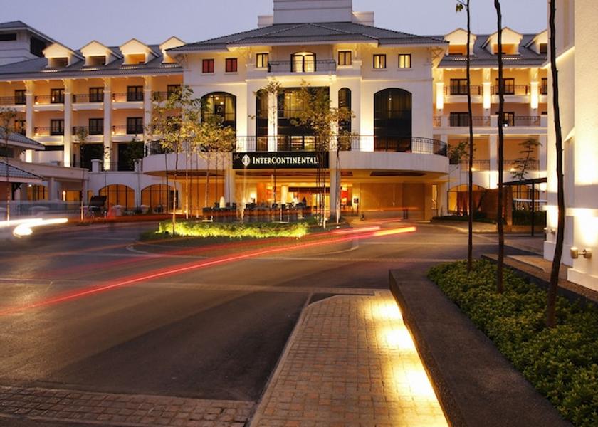  Hanoi Property entrance