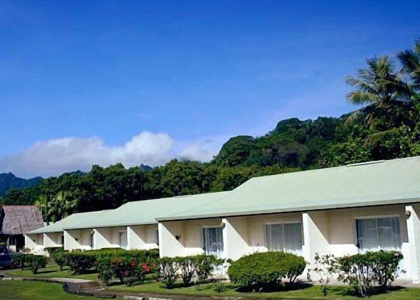  Kosrae Exterior Detail