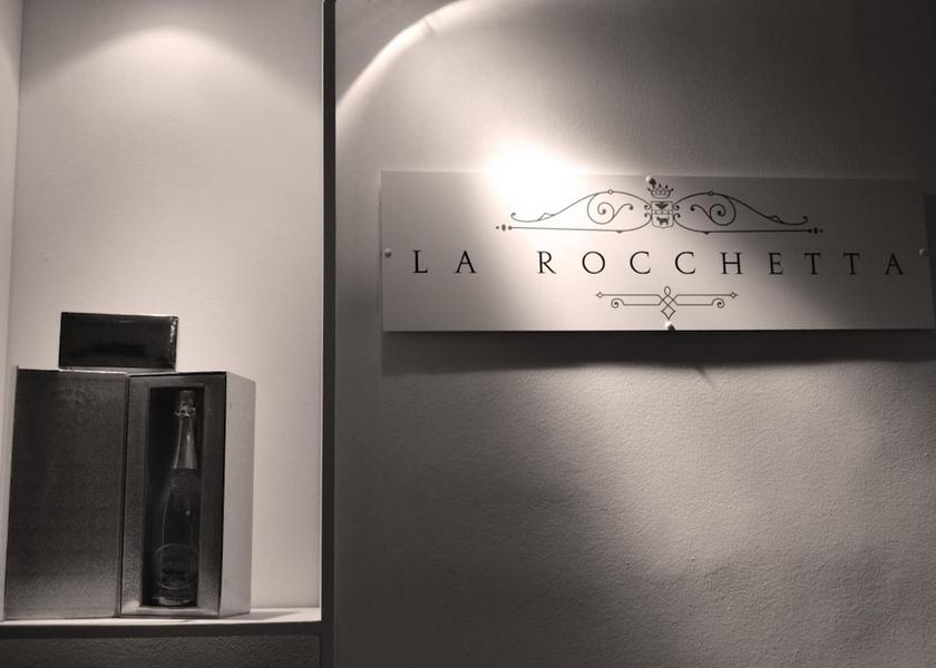 Lombardy Sarnico Interior