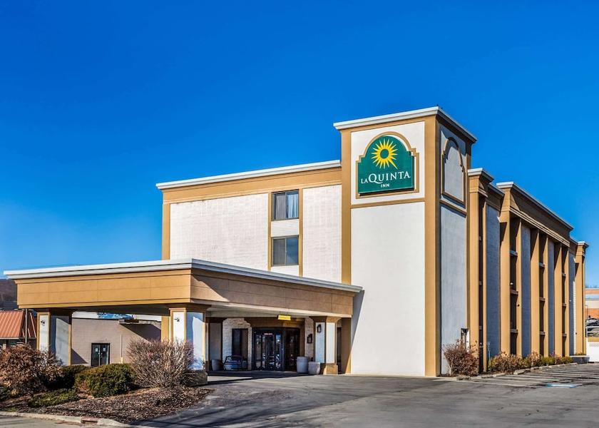 New York Johnson City Exterior Detail