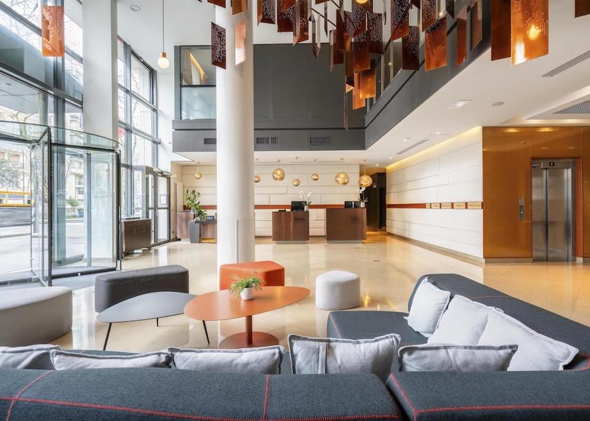 Île-de-France Boulogne-Billancourt Reception