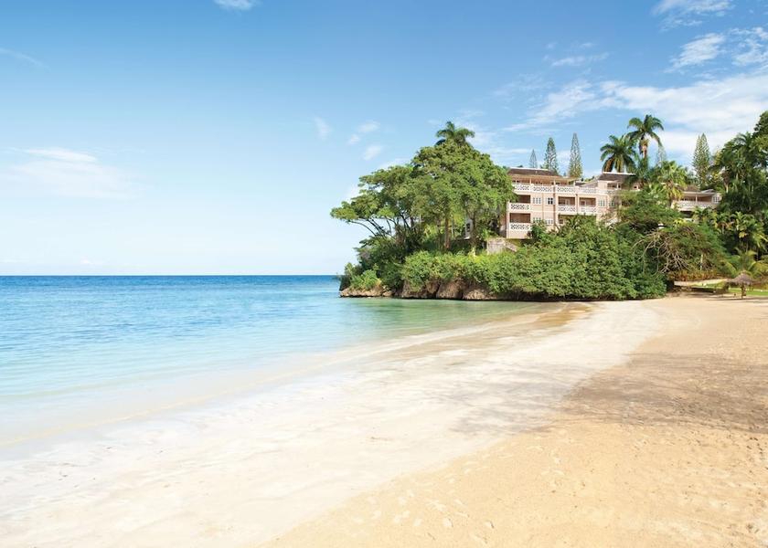 Saint James Ocho Rios Beach