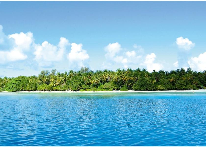 MV Maldives Exterior Detail