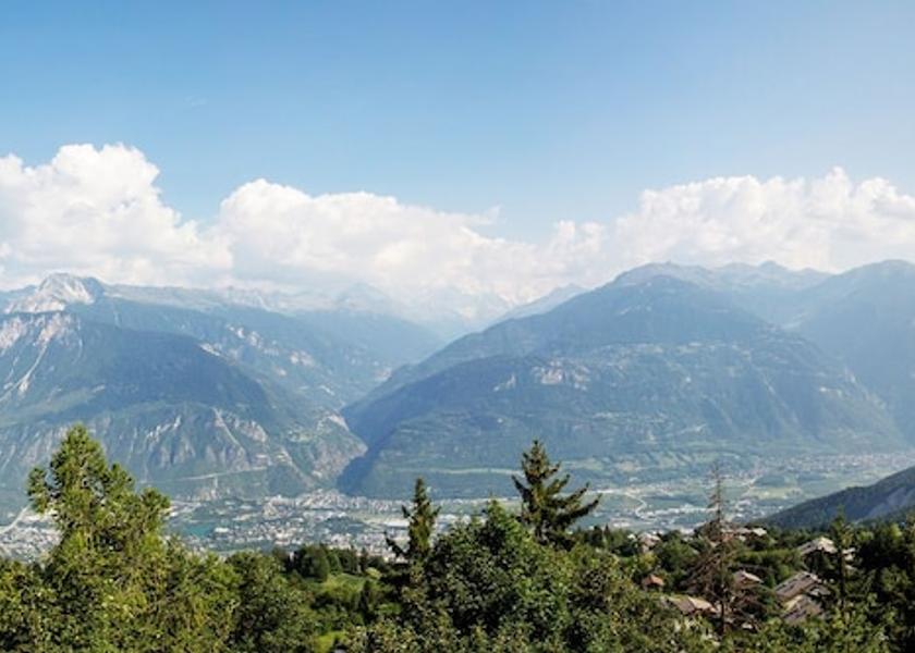 Valais Crans-Montana Mountain View