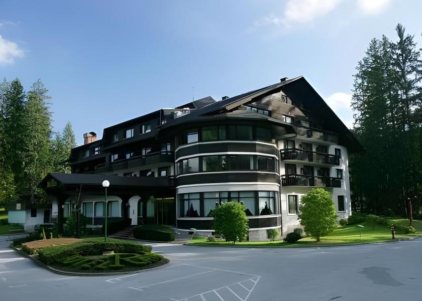  Bled exterior view