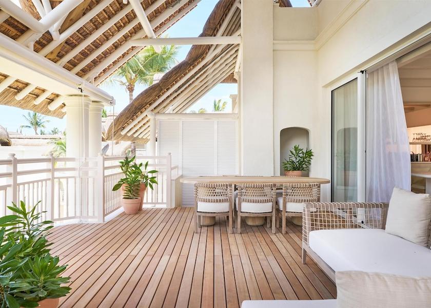  Belle Mare Room