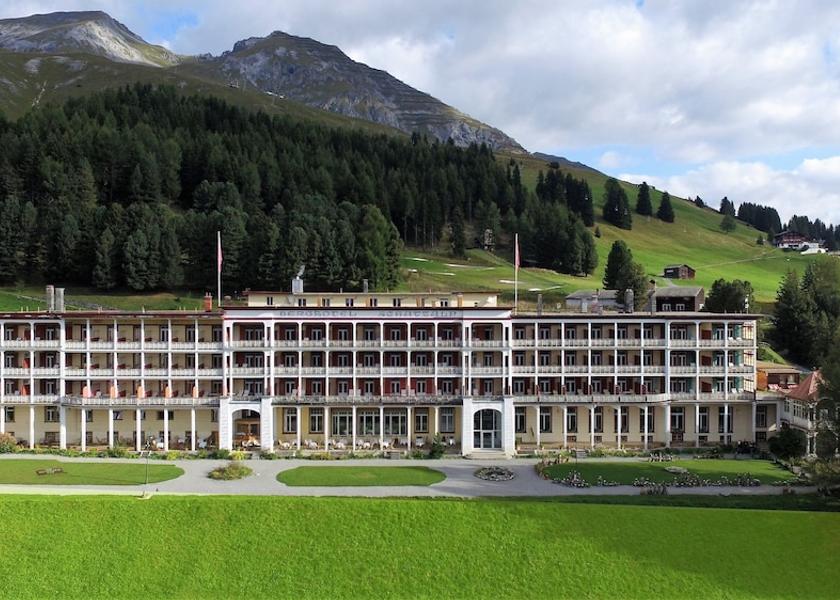 Graubuenden Davos Facade
