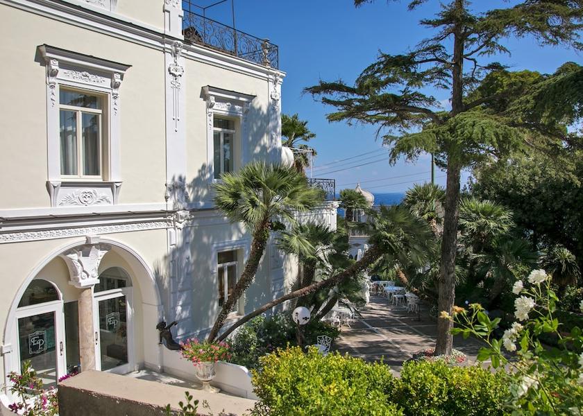 Campania Capri Entrance