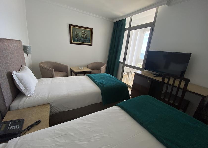  Casablanca Room
