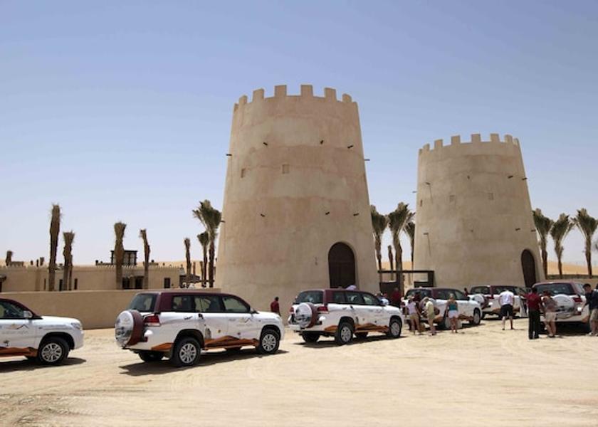 Abu Dhabi Abu Dhabi Exterior Detail