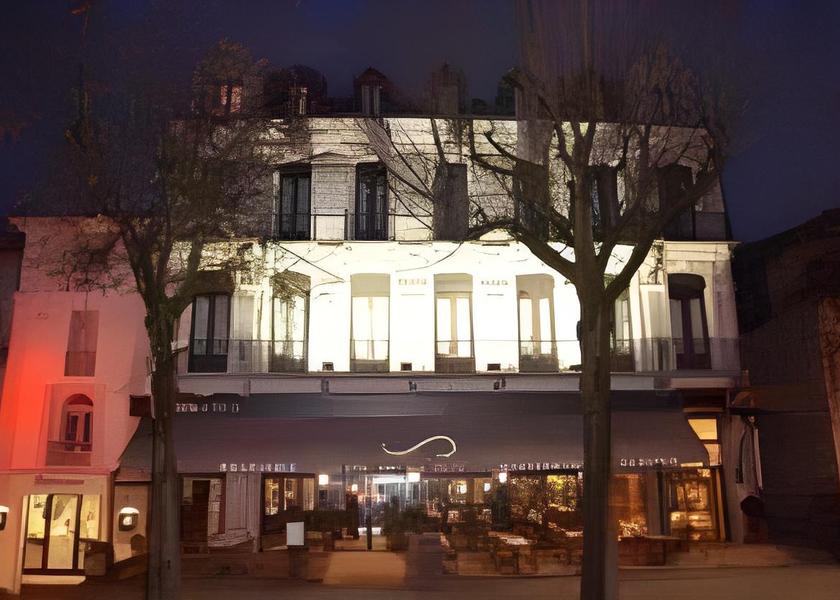 Occitanie Bagneres-de-Luchon Hotel Exterior