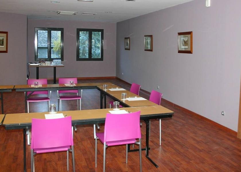 Occitanie Bagneres-de-Luchon Meeting Room