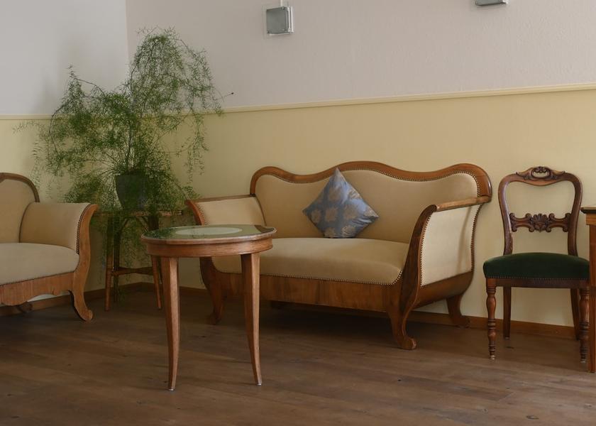 Canton of Bern Wilderswil Lobby sitting area