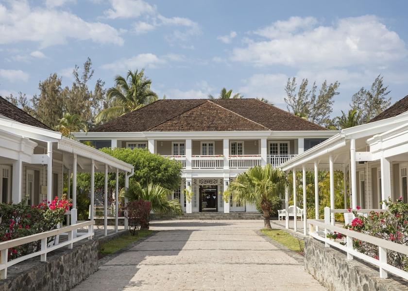  Saint-Paul Property Grounds